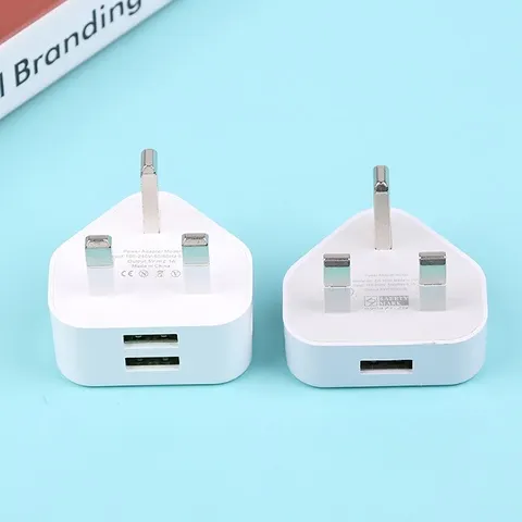 Adaptador de Carregador de Parede Universal UK Plug 3 Pinos com 1/2 Portas USB para Carregamento de iPhone 11, Samsung, Huawei, Xiaomi.