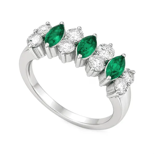 Anel com 3 Esmeraldas E 8 Diamantes em Ouro Branco 18K