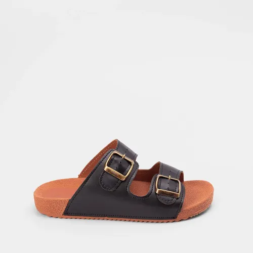 Rasteira Papete Penélope Flat Fivelas Metalizadas Preto
