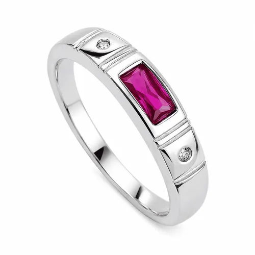 Anel com Zircônia Rubi 6x3 mm e Zircônias em Prata 925