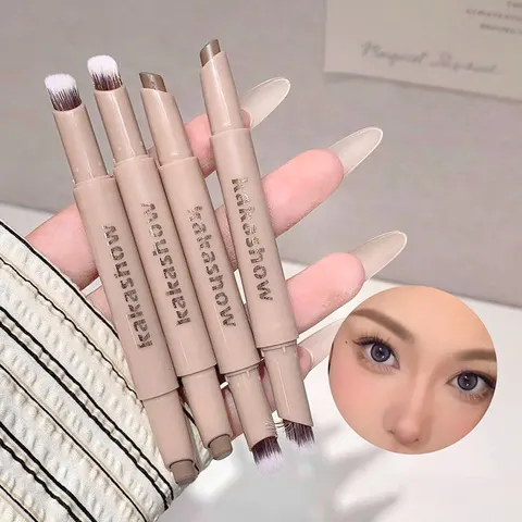 Caneta de contorno kakashow, uma caneta de sombra de nariz com textura creme, bastão de contorno naturalmente tridimensional e iluminador