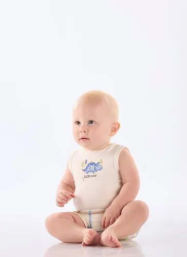 Conjunto Body Regata e Short em Suedine Comfy para Bebê Menino (Off White) Up Baby