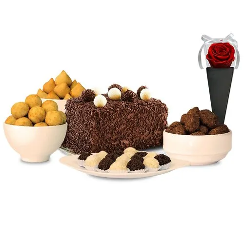 Kit Festa 2 Tradicional Cone Preto de Rosa Encantada