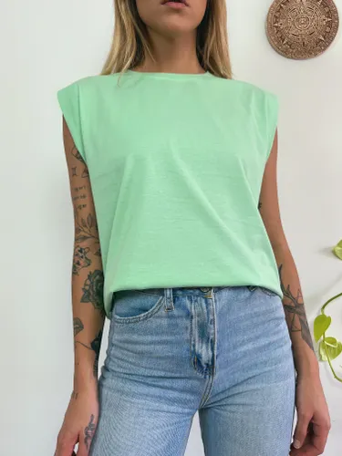 Camiseta Aveloz Feminina Muscle Tee Verde