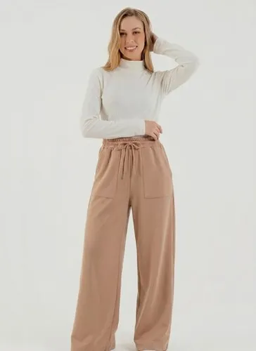 Calça Feminina em Moletom sem Felpa (Bege) Just Basic