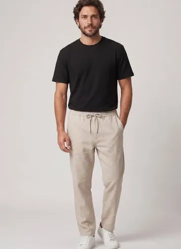 Camiseta Masculina Manga Curta em Algodão (Preto) Just Basic