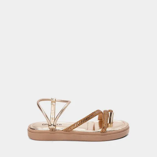 Sandália Feminina Gabriela Flatform Tiras Strass Metalizado Ouro