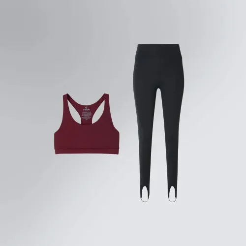 Kit Pace and Love