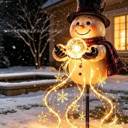 Luminária de jardim em forma de boneco de neve, da marca MagicS, para decoração de Natal em espaços exteriores, modelo Z