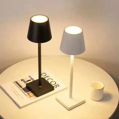 Luminária de Mesa LED Recarregável com Interruptor Touch, 3 Níveis de Intensidade, Luzes Decorativas Criativas para Bar, Clube e Jantar
