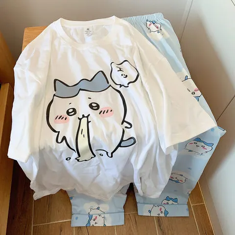 Camisetas Oversized Brancas para Homens e Mulheres com Estampa Gráfica Chiikawa, Design de Mascote Japonês Fofo, Caimento Solto, Moda de Rua de Verão, Anime