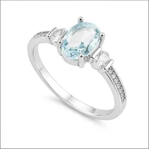 Anel 7 mm Prata Oval Água Marinha com Zircônias Laterais