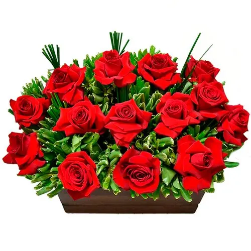 Exuberante Arranjo de Rosas Vermelhas