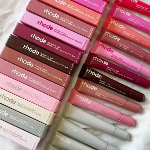 Rhode Skin Spring Lip Gloss Bálsamo Labial Suavizante para Linhas dos Lábios, Nutrição Duradoura, Cuidado Diário Feminino, Maquiagem Hidratante, Blush para Mulheres e Meninas
