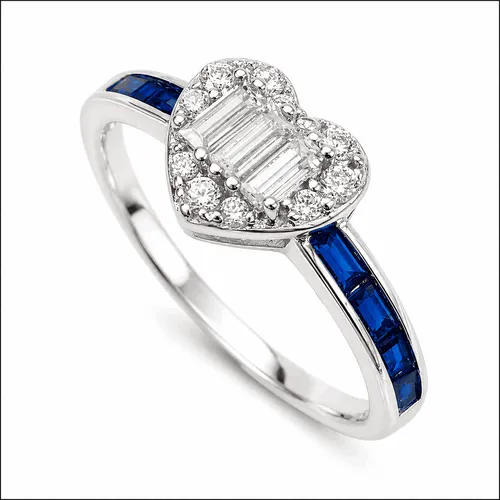 Anel Prata 7 mm Coração Baguete com Zircônias