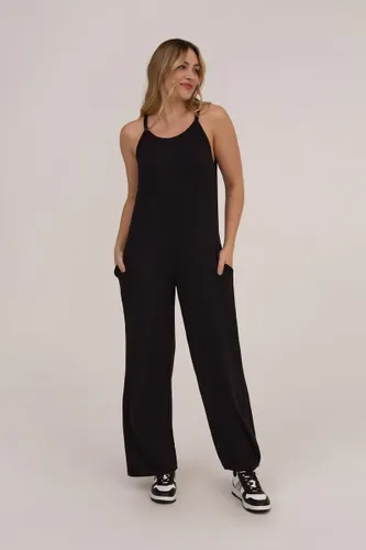Macacão Básico Regata Moletinho Visco Comfort Preto