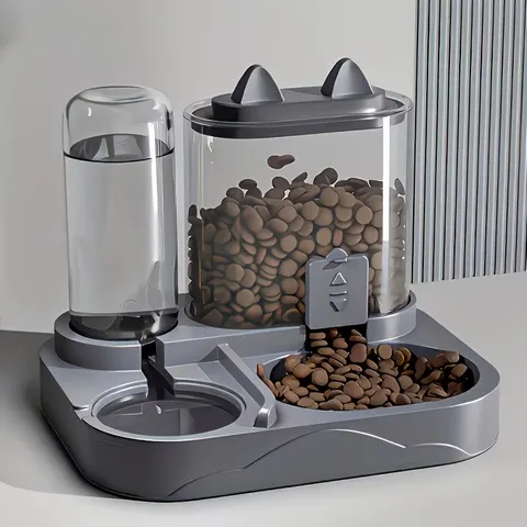 Dispensador de Água e Ração 2 em 1 para Animais de Estimação, Separação de Ração Seca e Úmida, Plástico Durável, Transparente, Sem Bateria, Para Gatos e Cães em Viagem