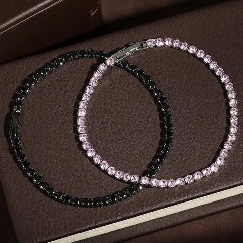 Pulseira de ténis de zircónia de moda para mulheres Designer de encanto de cristal Pulseira de cadeia fina de ténis na mão Joias de casamento