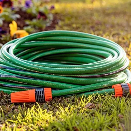 Mangueira Jardim 30m Tramontina Kit Esguicho e Suporte 1/2 Cor Verde/Preto