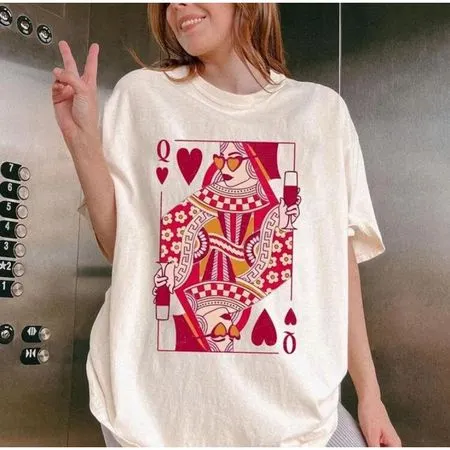 Camiseta Blusa Feminina Estampada Rainha de Copas 100% Algodão Gola Redonda Top Estilosa
