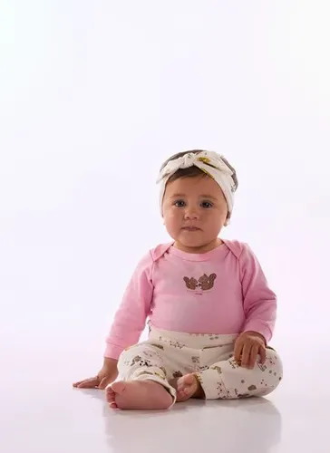 Conjunto em Suedine Essentials para Bebê com Body e Calça Branco
