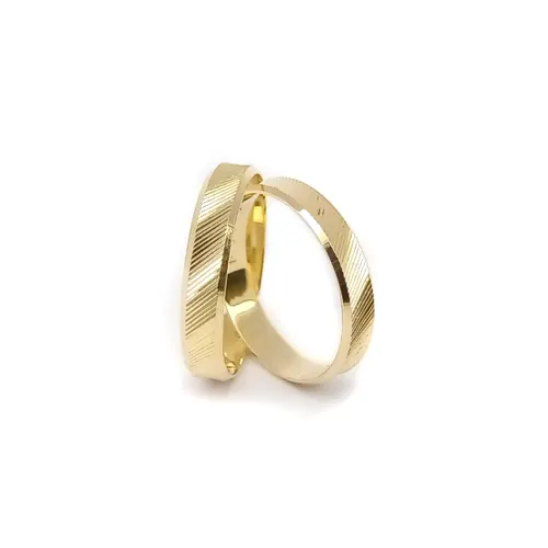 Par de Alianças Frizada em Ouro 18k