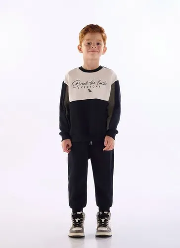 Conjunto moletom infantil com recortes e calça com bolso Preto