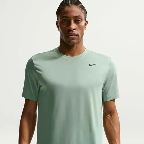 Camiseta Nike Dri-FIT Legend Masculina