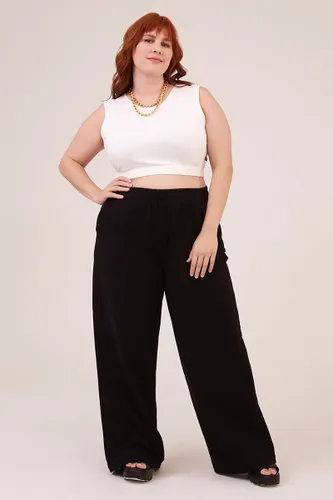 Calça Pantalona Moletom Básica Comfort Preta