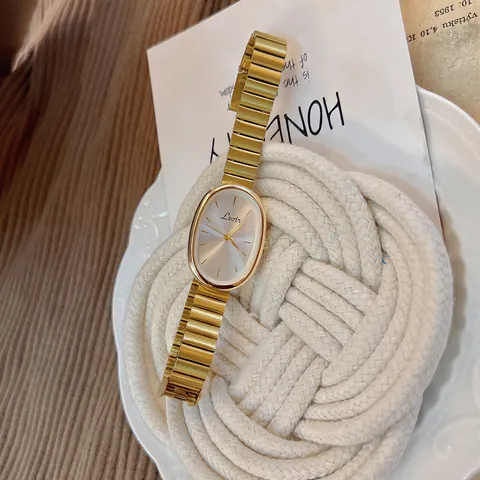 1pc novo relógio feminino elegante com pulseira de ouro, estilo ins vintage e luxuoso, relógio de quartzo elegante e versátil relógio feminino