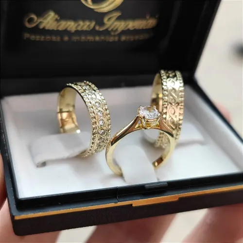 Par de Alianças Mod. Amira 6mm + Anel Condessa