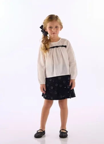 Conjunto Infantil Menina com Blusa em Tricoline e Saia Bordada Off White