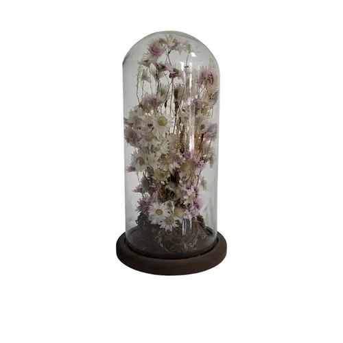 Redoma de vidro com flores naturais