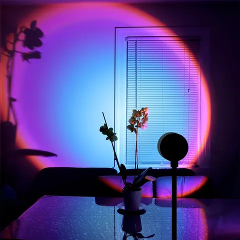 Lâmpada de Projeção Arco-Íris, Lâmpada Decorativa USB com Efeito de Pôr do Sol, Rotativa em Múltiplos Ângulos, Adequada para Sala de Estar e Quarto.
