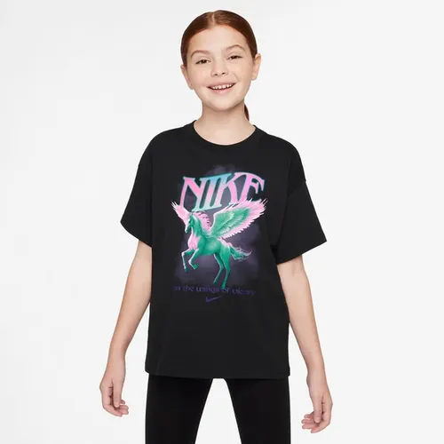 Camiseta Nike Sportswear Photo Infantil