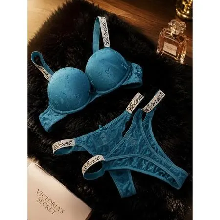 Conjunto V.S de Tule com Bojo Confortável e Sensual