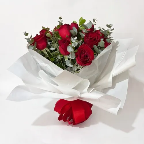 Buquê Luxuoso de Rosas c/ Eucalipto