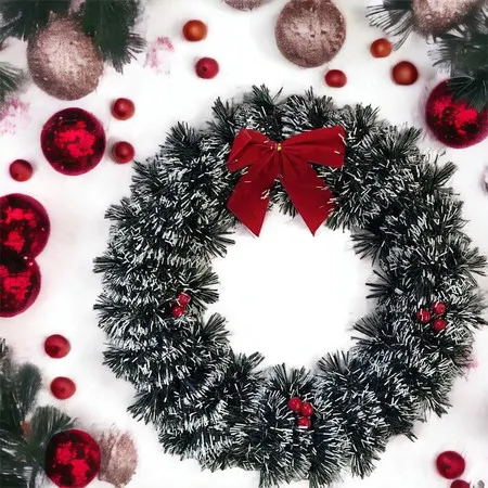 Guirlanda de Natal Festão Nevada 36cm com Laço e Frutinha Enfeite de Porta