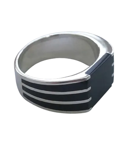 Anel de Prata Retangular Preto Resinado 10x15mm