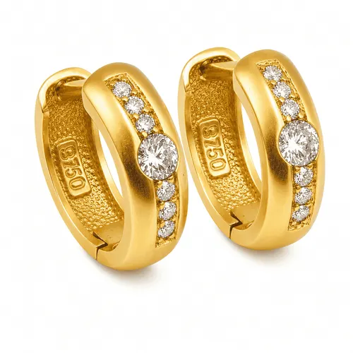Brinco Argola com 47 Pontos de Diamantes em Ouro 18K