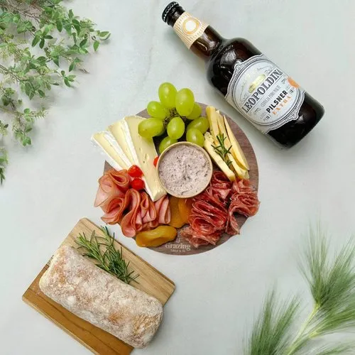 Tábua de frios com cerveja para 2 - Grazing