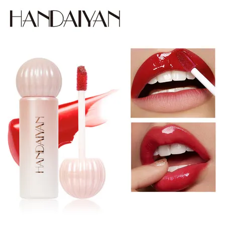 Tint labial com acabamento espelhado, fácil pigmentação, hidratante, textura suave e longa duração