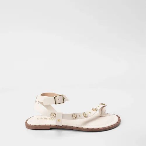 Sandália Rasteira Feminina Gabriela Detalhe Tachas Off White