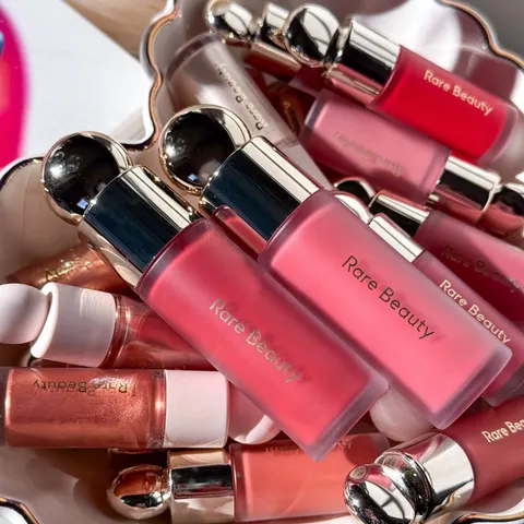 Rara beleza macia pitada líquido blush sedoso e desliza suavemente maquiagem gorda de longa duração esperança amor virtude feliz maravilha vale a pena