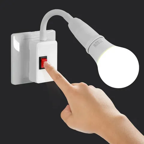 Suporte de lâmpada flexível E27 com tomada europeia e interruptor, base de rosca E27 com rotação de 360 graus para luminária de parede.