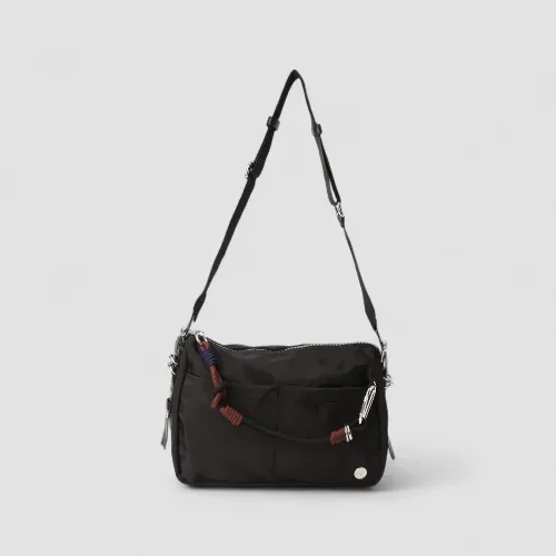 Bolsa Transversal Vertus Pequena Detalhe Corda & Ilhós Preta