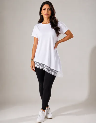 Blusa Assimétrica Feminina com Renda Branca