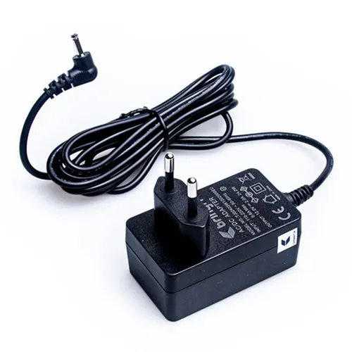 Fonte Carregador para Notebook Multilaser PC224 12V 2A 24W 3.5mm x 1.35mm