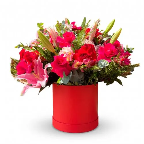 Caixa Box com Lírios e Rosas Colombianas e Nacionais.
